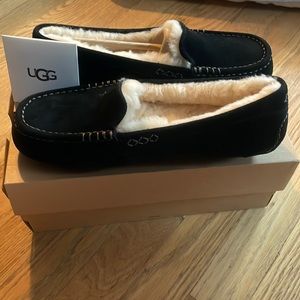 Ansley Black Ugg Slippers
